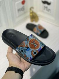 Picture of LV Slippers _SKU465838016932002